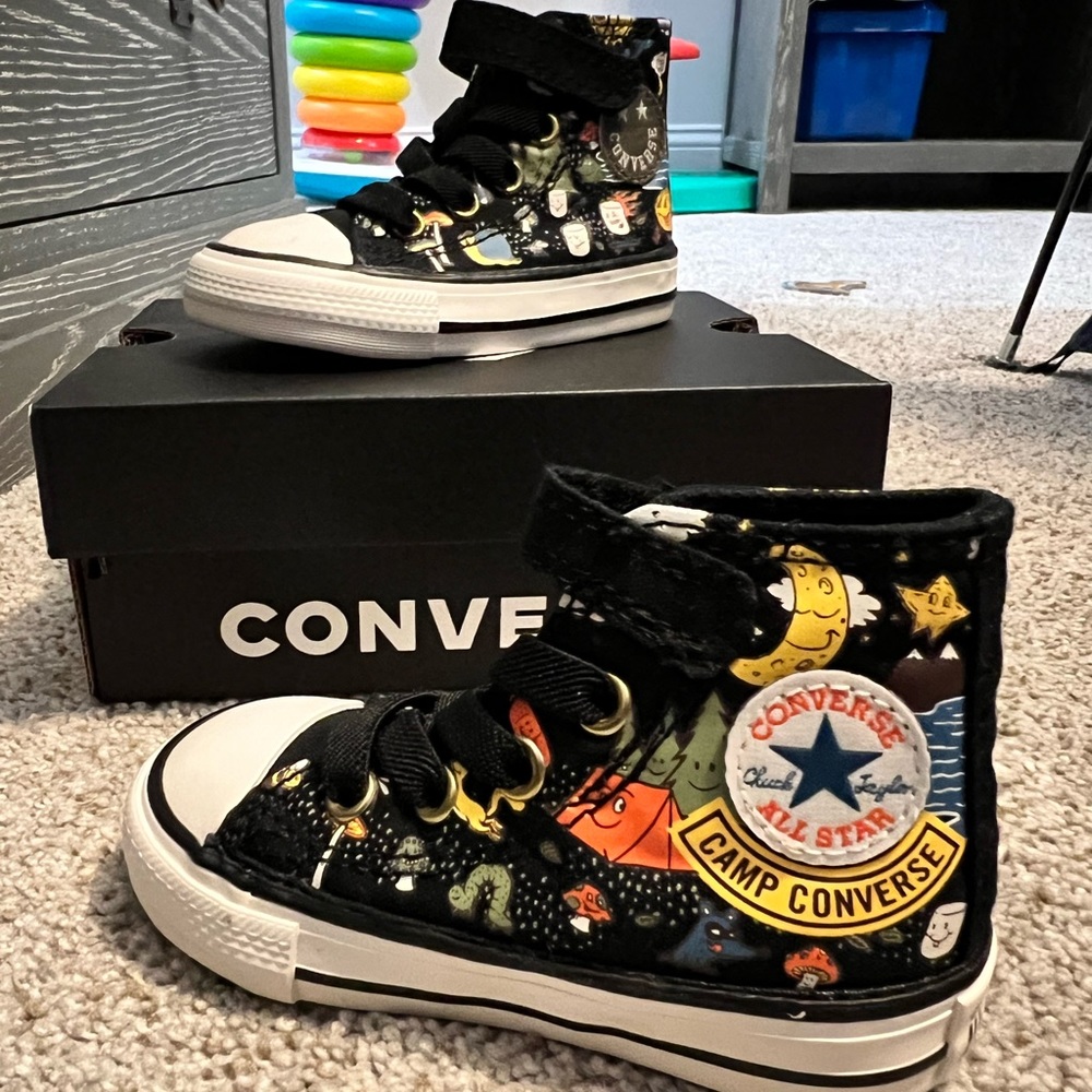 Camp converse - size 4 - brand new in box - black camp fire